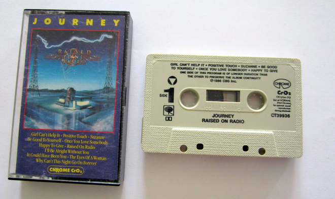 JOURNEY Raised on Radio C-KASETTI 1986