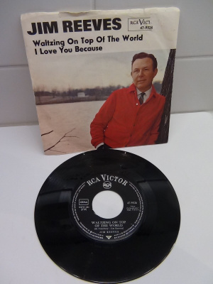 JIM REEVES 7´ WALTZING ON TOP OF THE WORLD, I LOVE YOU .....