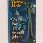 Victoria Holt : On the Night of the Seventh Moon - pikkukuva 1