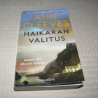 Ann Cleeves Haikaran valitus -pok - pikkukuva 1