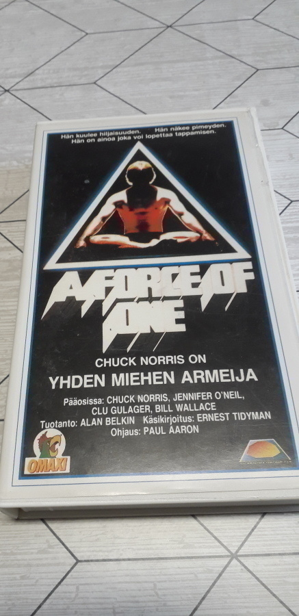 Yhden Miehen Armeija (Chuck Norris)
