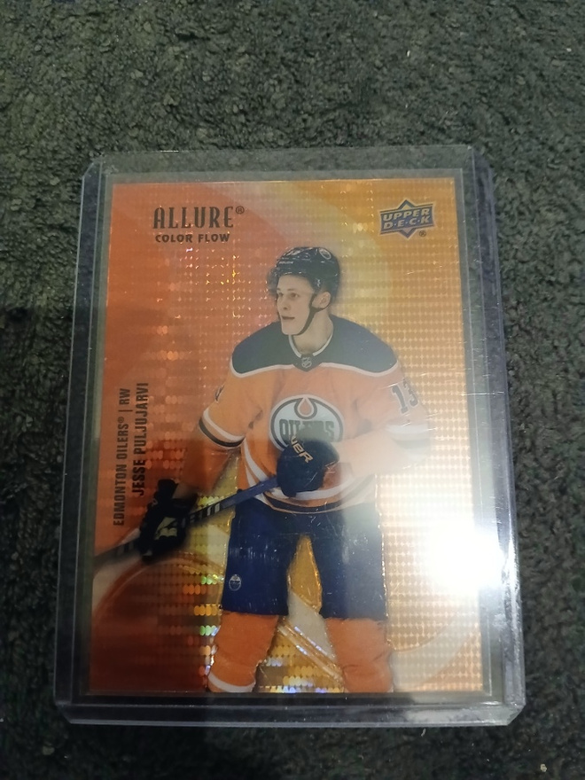 Jesse Puljujärvi - UD allure color flow, Orange 058/100