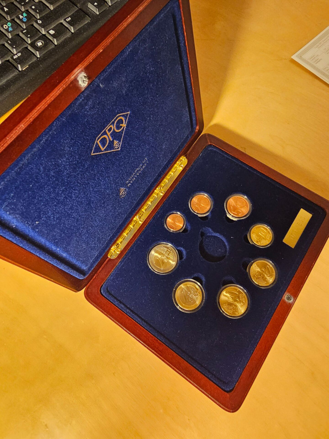 Erittäin harvinainen rahasarja vuodelta 2003 DIAMOND PROOF-l