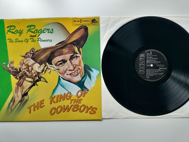 Roy Rogers And The Sons Of The Pioneers:The King Of The Cowb