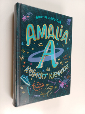 Briitta Hepo-oja : Amalia A ja kosmiset kiemurat