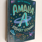 Briitta Hepo-oja : Amalia A ja kosmiset kiemurat - pikkukuva 1