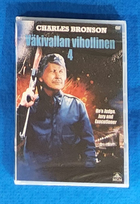 Väkivallan vihollinen 4 (uusi muoveissa)