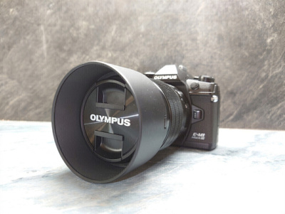 Olympus 45mm f 1.2 ED Pro - objektiivi
