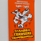 Tarmokas terrieri trampoliinilla : Koululaisen parhaat na... - pikkukuva 1