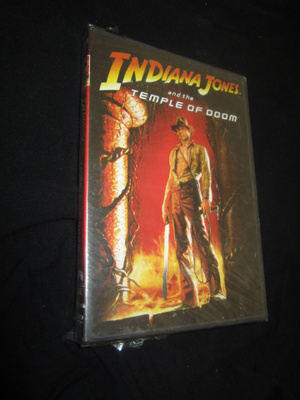 Indiana Jones ja tuomion temppeli Harrison Ford ; AVAAMATON
