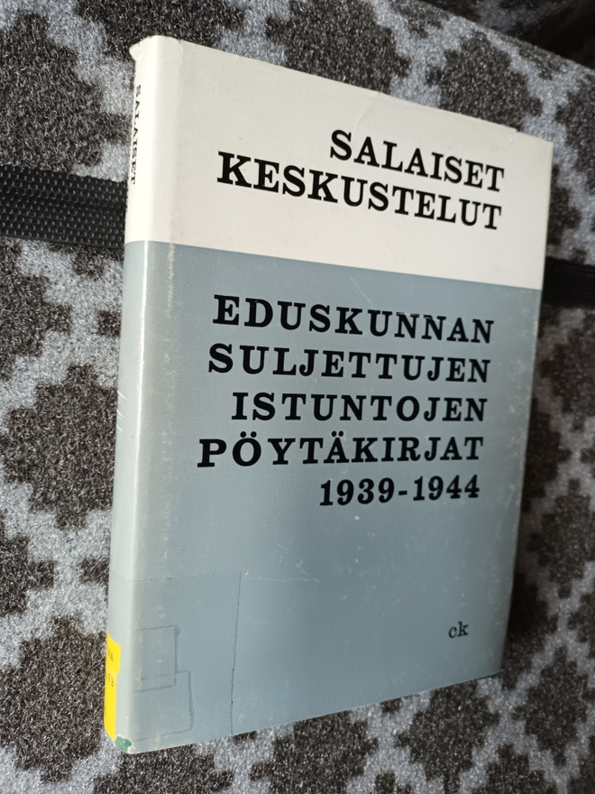 Atos Wirtanen: Salaiset kansiot. 1939-1944