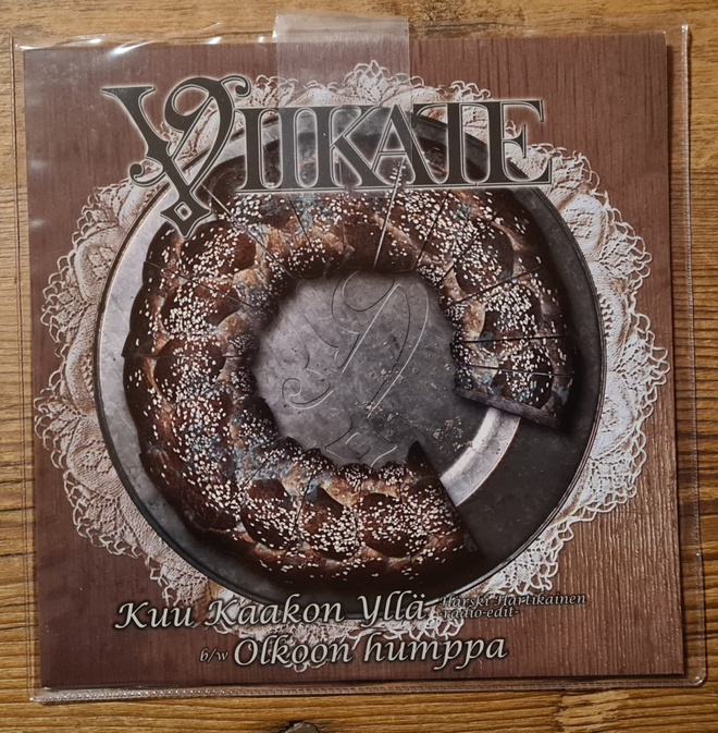 Viikate: Kuu Kaakon Yllä / Olkoon Humppa 7"