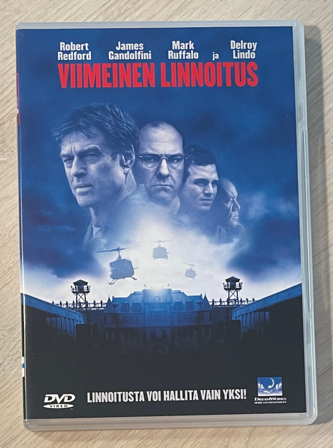 Viimeinen linnoitus (2001) Robert Redford, James Gandolfini