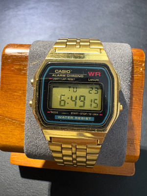 Casio A159WGE kullanvärinen digitaalinen rannekello – Inttik