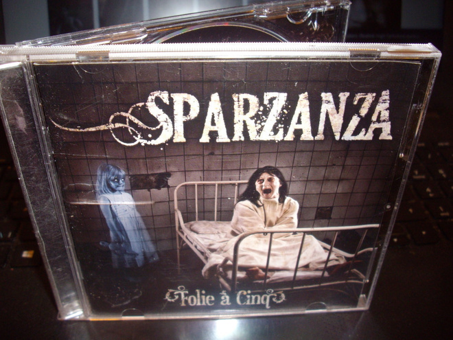 CD : Sparzanza : Folie a Cinq ( Sis. postikulun )