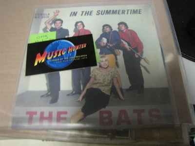 BATS - IN THE SUMMERTIME M-/M- 7'' SINGLE