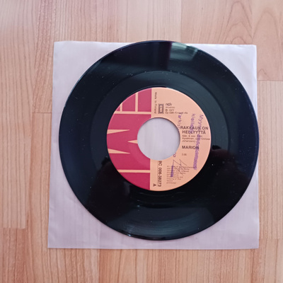 Marion – Rakkaus On Hellyyttä 7" orig -77 Iskelmä Disco uusi