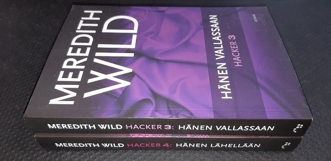 Meredith Wild : Hacker 3-4
