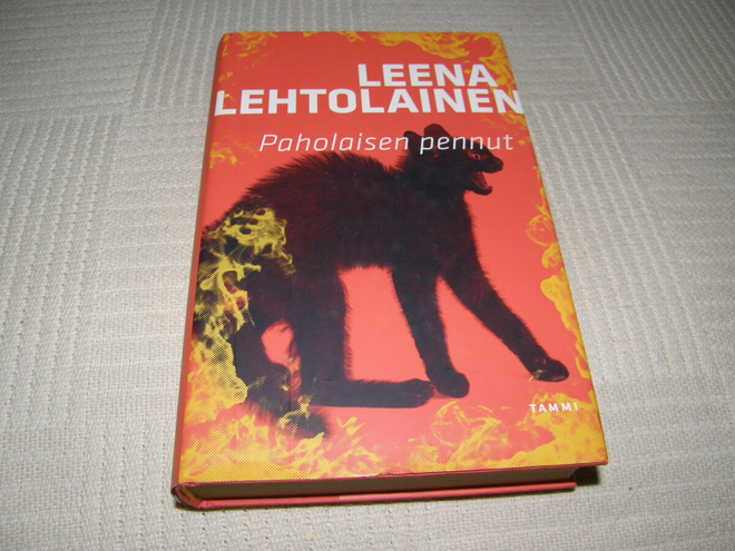 Leena Lehtolainen Paholaisen pennut  -sid