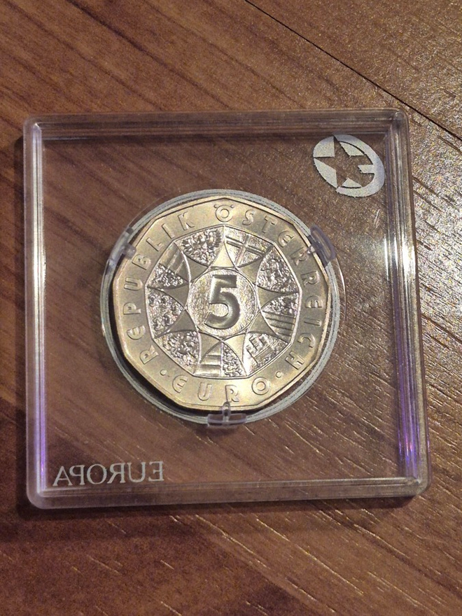 Hopearaha 5 euroa 2004, Itävalta, 10 g Ag800