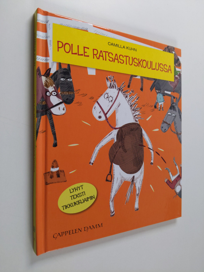 Kuhn Camilla : Polle ratsastuskoulussa