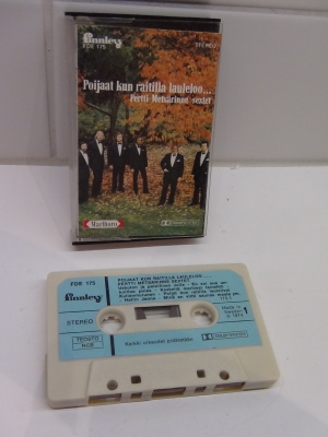PERTTI METSÄRINNE SEXTET,POIJAAT KUN RAITILLA LAULELOO....