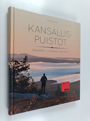 Tea Karvinen : Kansallispuistot : maamme luonnon helmet
