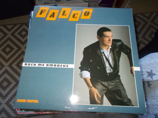 12" VINYYLI SINKKU FALCO ** ROCK ME AMADEUS **
