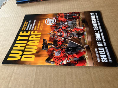 WHITE DWARF WEEKLY MAGAZINE 44/2014 HIENO