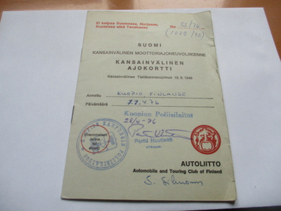 Kansainvälinen ajokortti Kuopion Poliisilaitos 1976