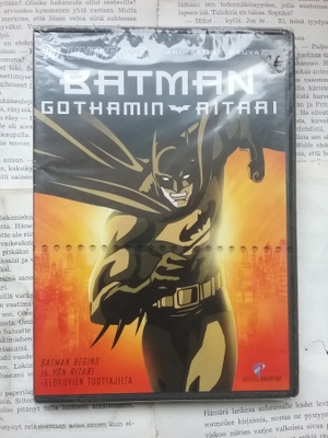 Batman: Gothamin ritari (UUSI DVD!)