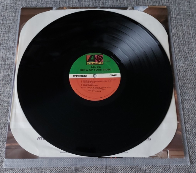 AC/DC - Blow up Your Video LP US