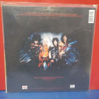 MÖTLEY CRUE - SHOUT AT THE DEVIL M-/EX- 2016 PRESS 180G LP - pikkukuva 2