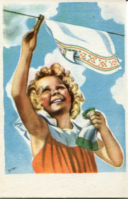 Lapsi - Tyttö ripustaa pyykkiä - Kortti 1940-50-luvulta