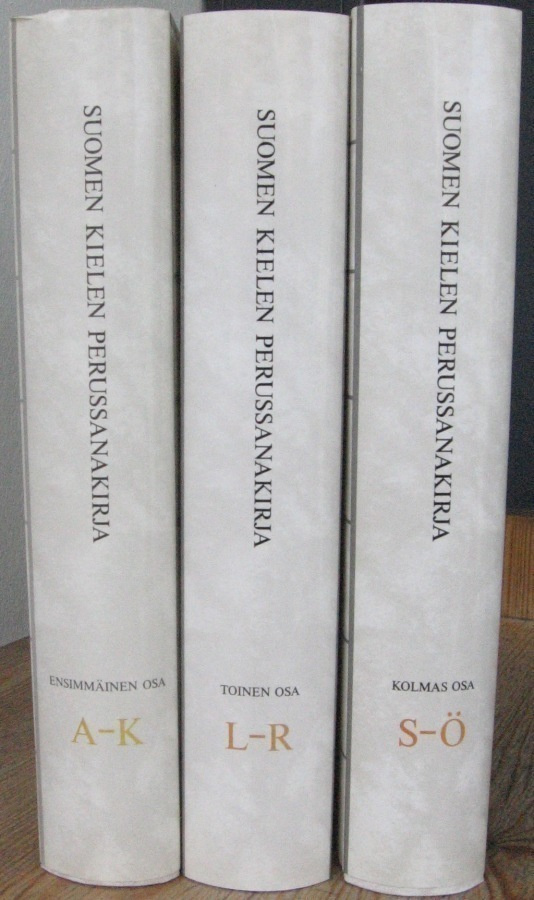Suomen kielen perussanakirja I-III. VAPK-kustannus 1990-1994