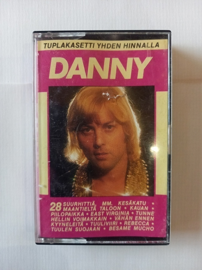 C-kasetti, Danny: 28 suurhittiä, 1988