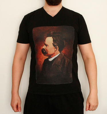 Nietzsche t-paita (koko M)