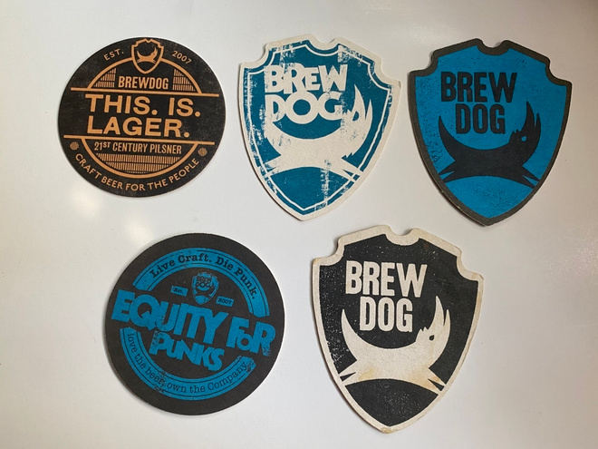 5 erilaista BREWDOG lasinalusta