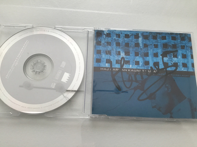 Maj karman kauniit kuvat nimmari . Valaiden laulu CDS single