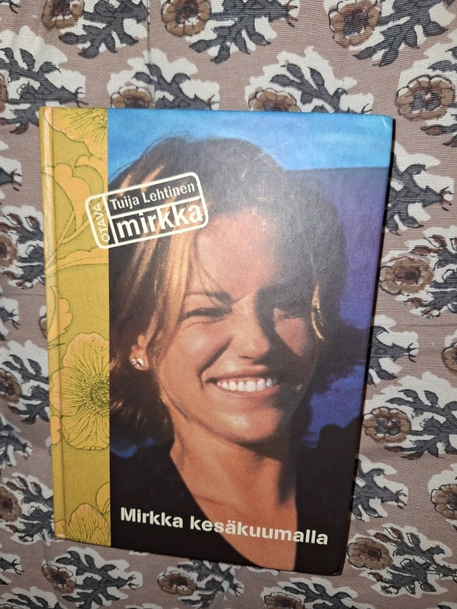 Tuija Lehtinen : Mirkka kesäkuumalla 1p