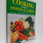 Parul Singhal : Cooking Without Onions and Garlic - An Al... - pikkukuva 1