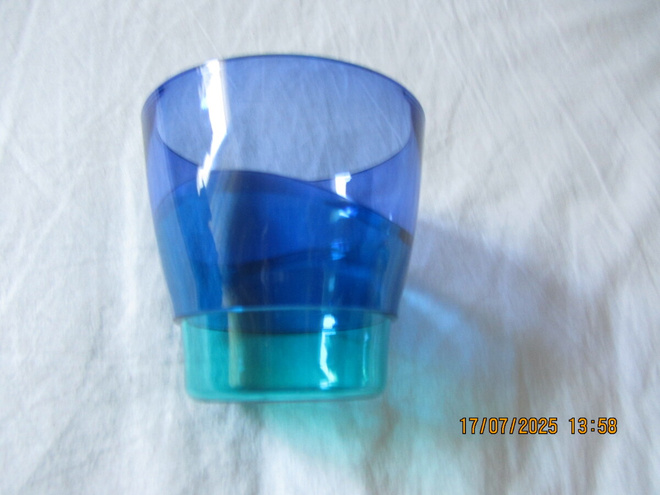 Tupperware Elegance mukit n. 4dl, kirk-turkoosi,uusi