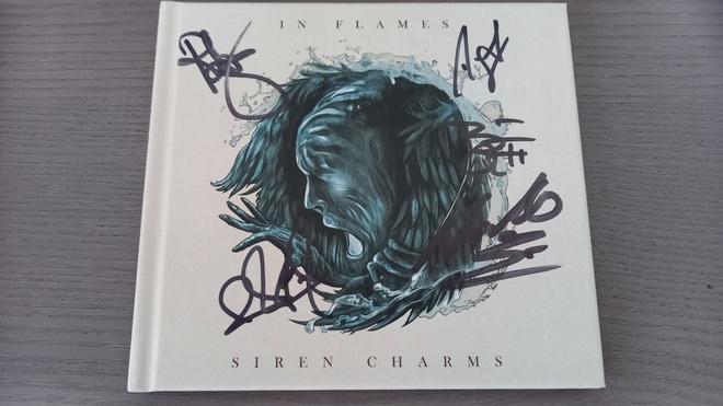 InFlames Siren Charms CD nimikirjoituksilla