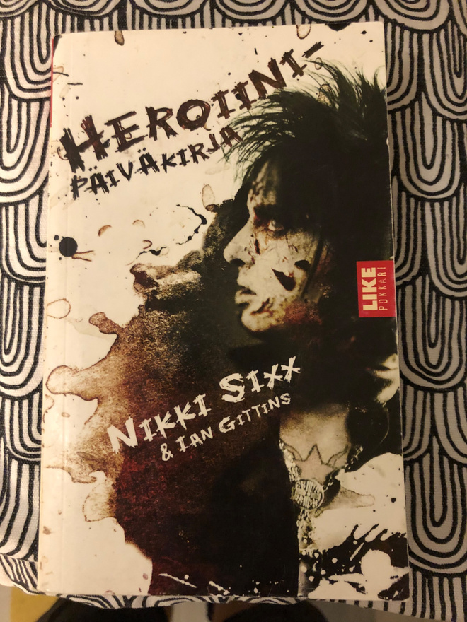 Nikki Sixx: Heroiinipäiväkirja.2012.