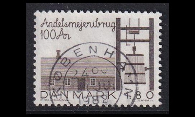 Tanska 757 o Osuusmeijerit 100v (1982)