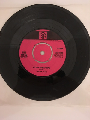 (7") The Kinks – Tired Of Waiting For You