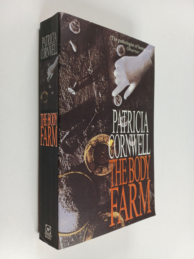 Patricia D. Cornwell : The body farm