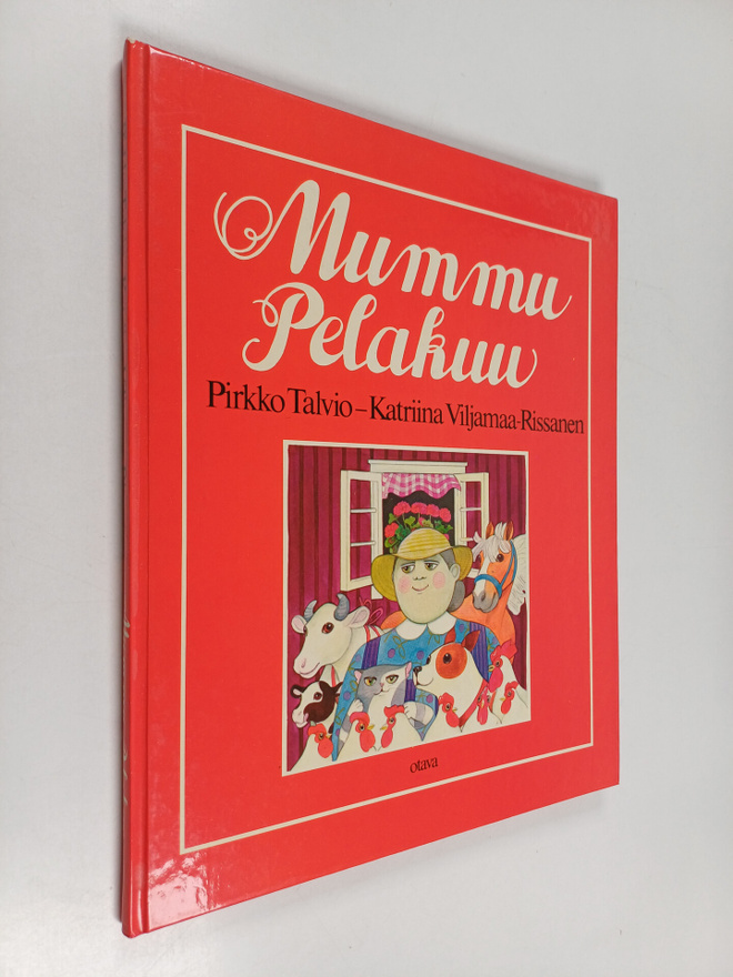 Pirkko Talvio ym. : Mummu pelakuu