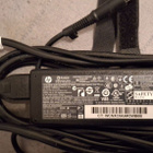 Alkup. HP kannetavan virtalähde 19.5V 3.33A 65W power supply - pikkukuva 1