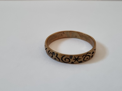 Pronssisormus 21mm